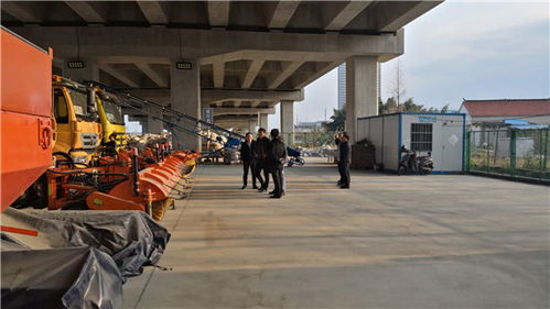揚州市市政設(shè)施管理處赴鹽城學(xué)習(xí)調(diào)研城市快速路養(yǎng)護(hù)管理工作